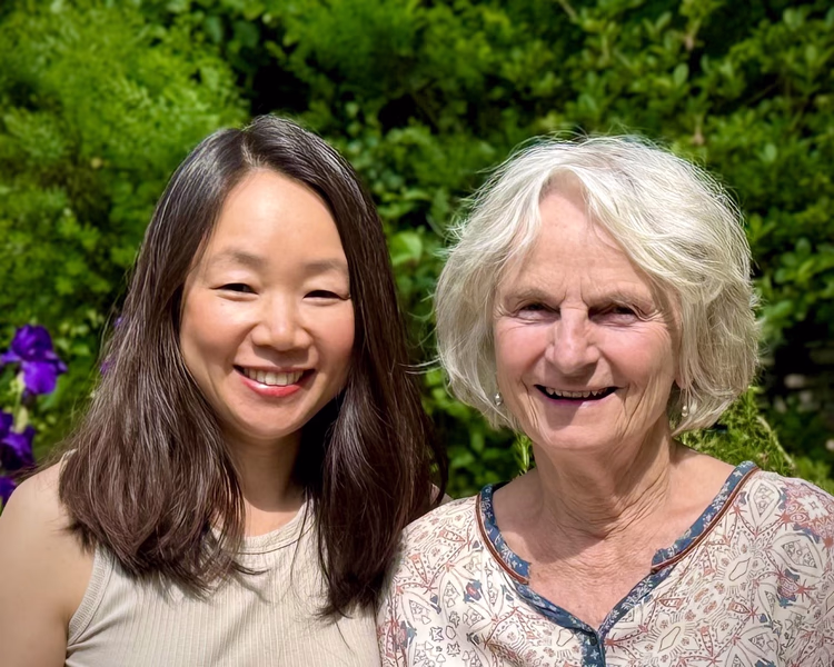 Basia and Yun - Facilitation Women's Tantra Frankfurt